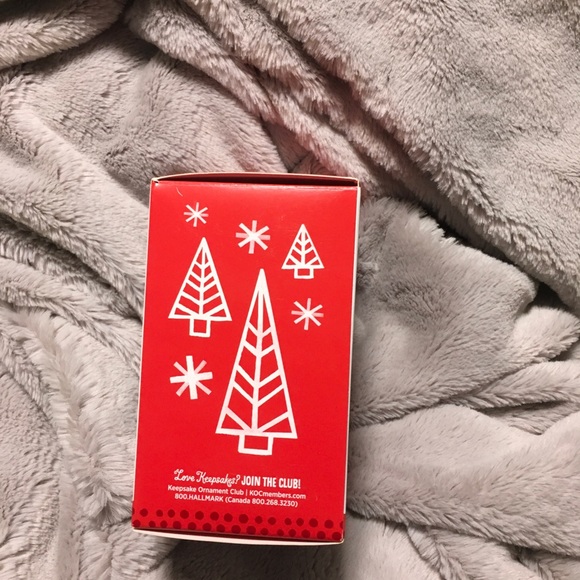 2013 Hallmark Keepsake Kermit Rainbow Connection Ornament - Picture 3 of 12